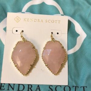 Kendra Scott corleys